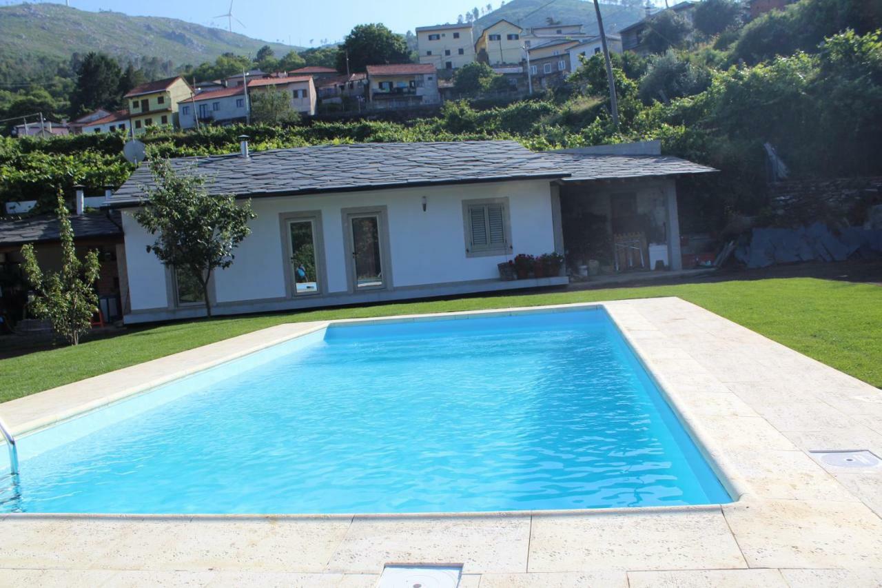 Recantos Da Montanha Candal  Kültér fotó